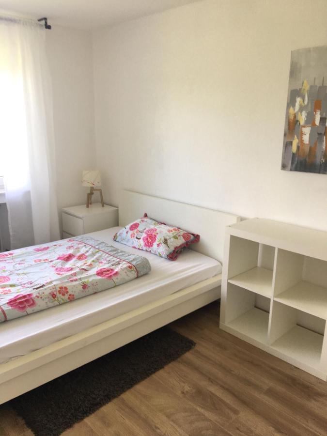 Mayen, Im Mohren, Privatzimmer Nr1, Waldrand, Nahe Nurburgring & Burg Eltz, Gemeinschaftsbad المظهر الخارجي الصورة